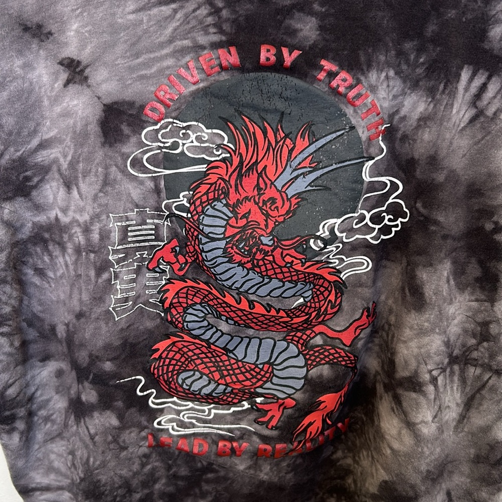 Tie-Dye Black Crop Top with Red Dragon Embroidery Size Large - Picture 6 of 6